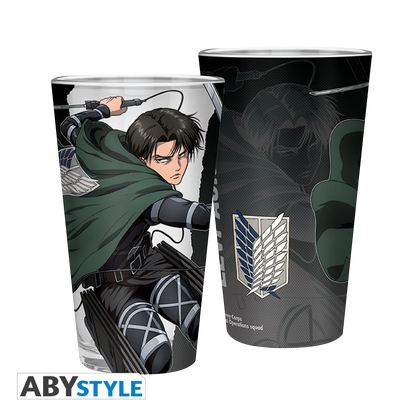 AANVAL OP TITAN Groot glas Levi S4 400ML